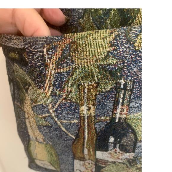 Wine Themed Tapestry Handbag Shoulder Strap 2 Outside Pockets 5 inside Pockets - Picture 4 of 7